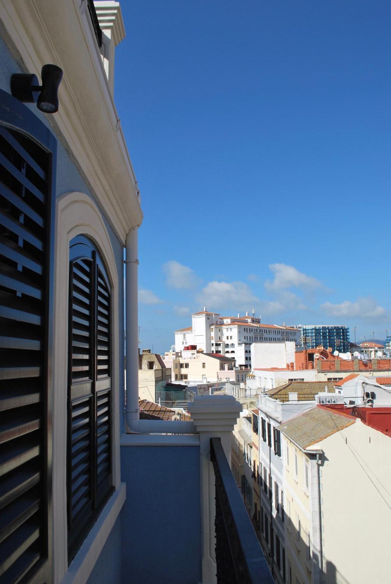 Fabulous City Centre Apartment - Grand Central House Gibraltar Eksteriør billede