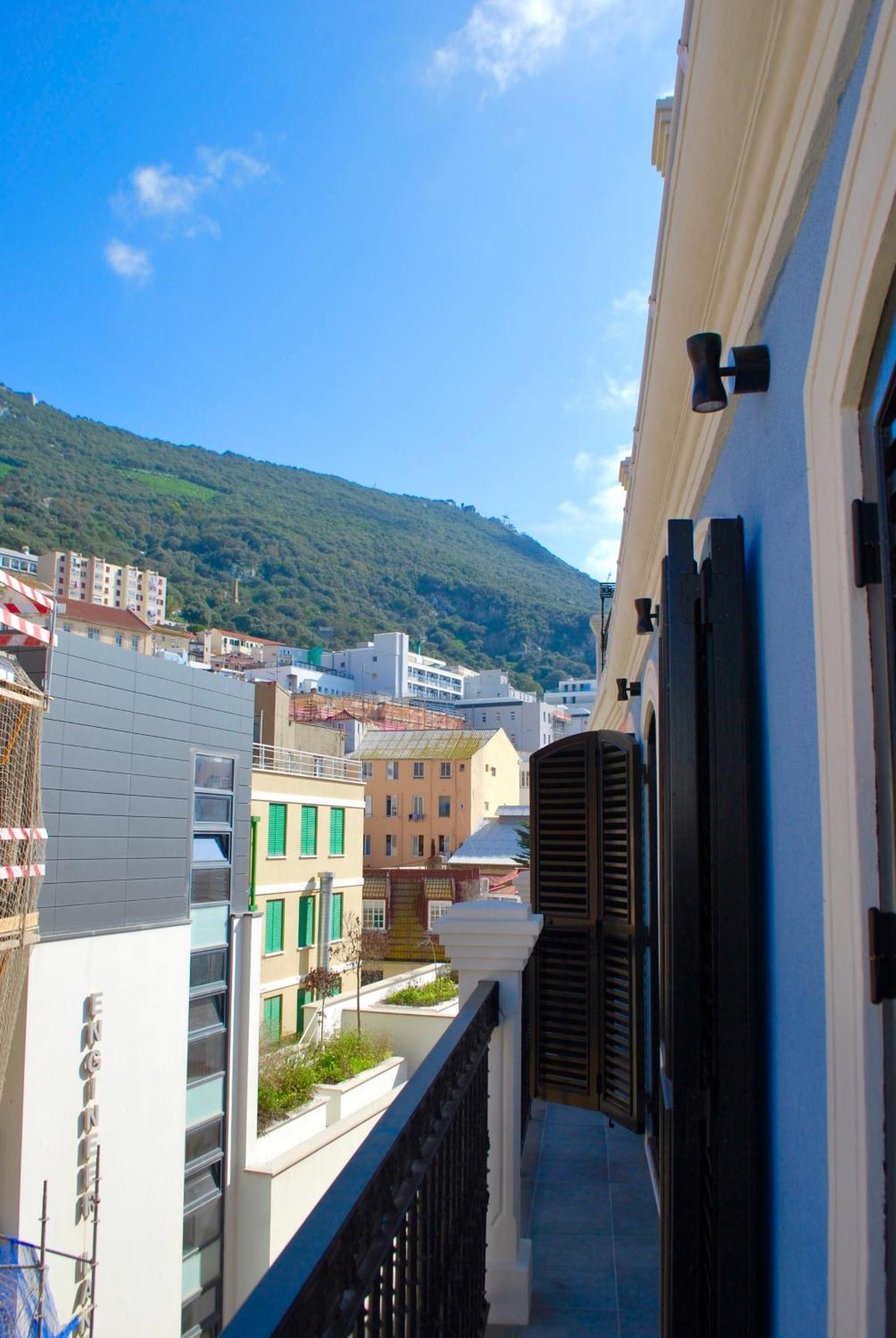 Fabulous City Centre Apartment - Grand Central House Gibraltar Eksteriør billede