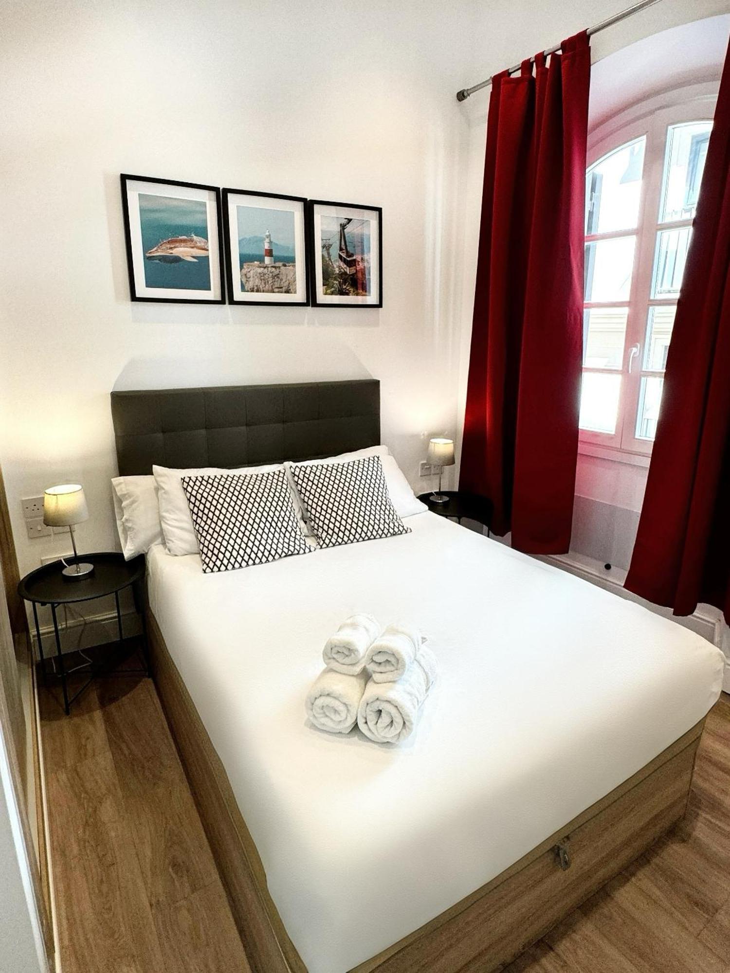 Fabulous City Centre Apartment - Grand Central House Gibraltar Eksteriør billede